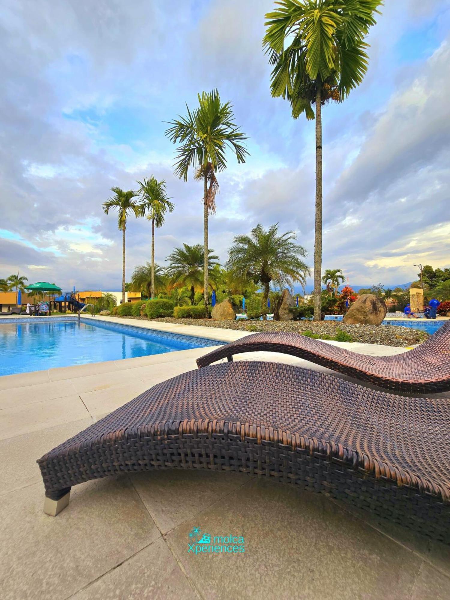 Apartamento Privado Vacacional A 5M Del Aeropuerto, 20 Minutos Del Parque Del Cafe Y Centro De Armenia Con 4 Piscinas, 3 Jacuzzi, Sauna By Molca Xperiences 2H Exteriör bild