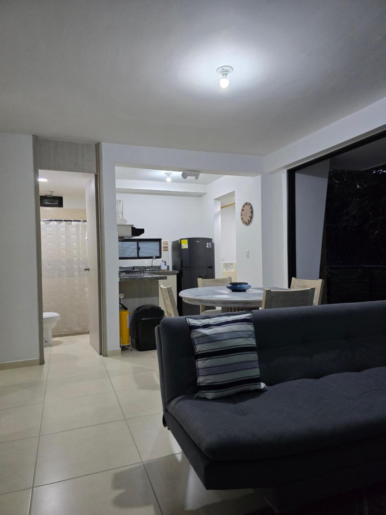 Apartamento Privado Vacacional A 5M Del Aeropuerto, 20 Minutos Del Parque Del Cafe Y Centro De Armenia Con 4 Piscinas, 3 Jacuzzi, Sauna By Molca Xperiences 2H Exteriör bild